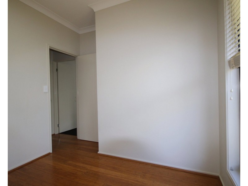 2/429 Ashmore Road, Ashmore QLD 4214
