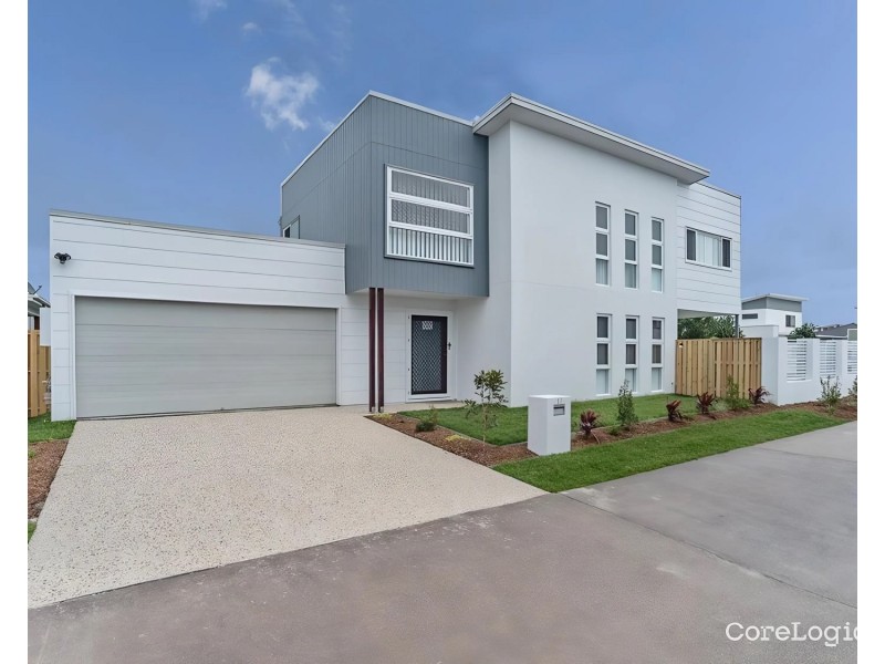 17 Beacon Lane, Hope Island QLD 4212