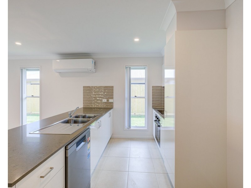 3 Carnaby Way, Logan Reserve QLD 4133