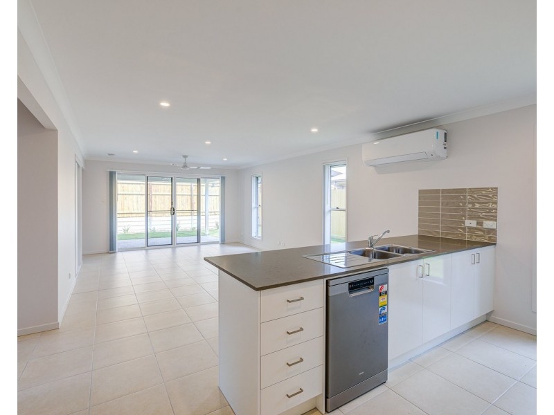 3 Carnaby Way, Logan Reserve QLD 4133