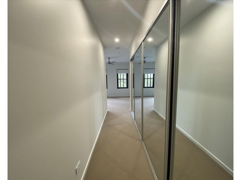 3208/4 Oaky Creek Road, Coomera QLD 4209