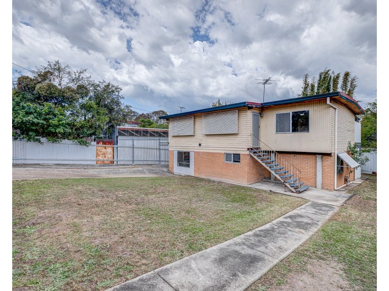 4 Andrew Street, Slacks Creek QLD 4127