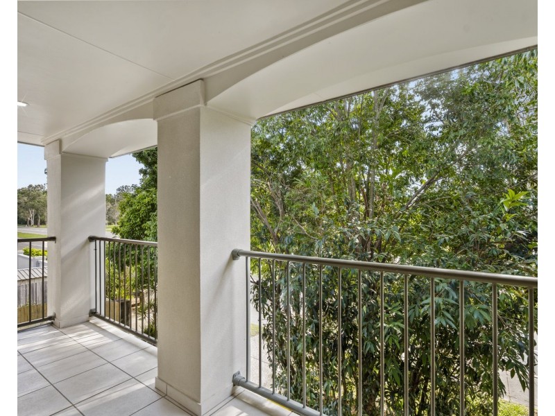 1/54 Beattie Road, Coomera QLD 4209
