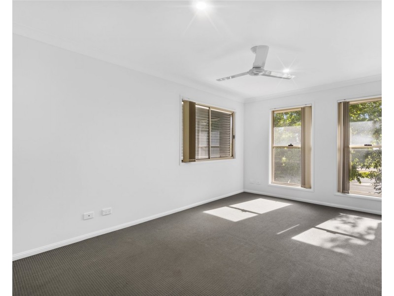 1/54 Beattie Road, Coomera QLD 4209