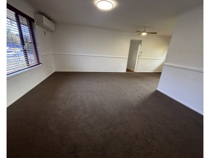 37 Yangoora Crescent, Ashmore QLD 4214