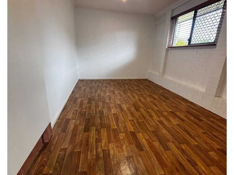 37 Yangoora Crescent, Ashmore QLD 4214