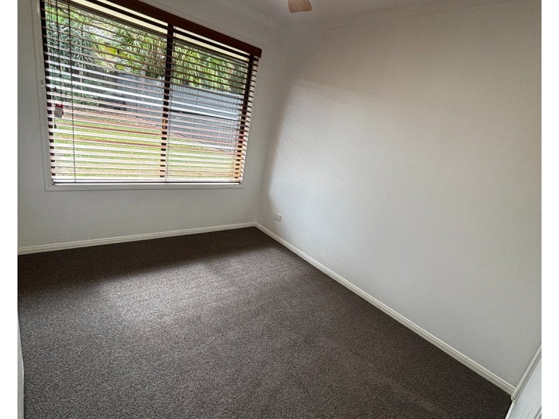 37 Yangoora Crescent, Ashmore QLD 4214