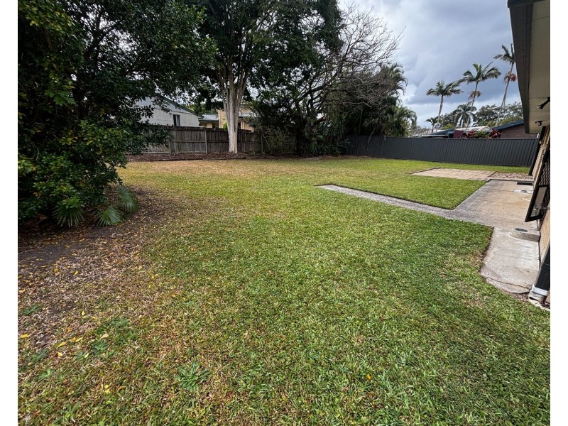 37 Yangoora Crescent, Ashmore QLD 4214