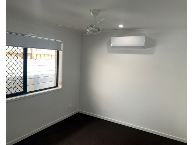 2/3 Mernick Court, Bahrs Scrub QLD 4207