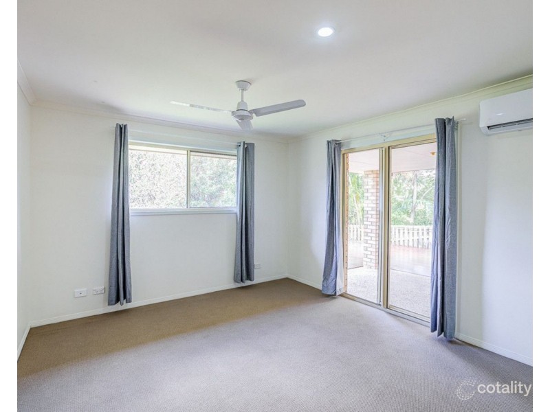 22 Santa Isobel Boulevard, Pacific Pines QLD 4211