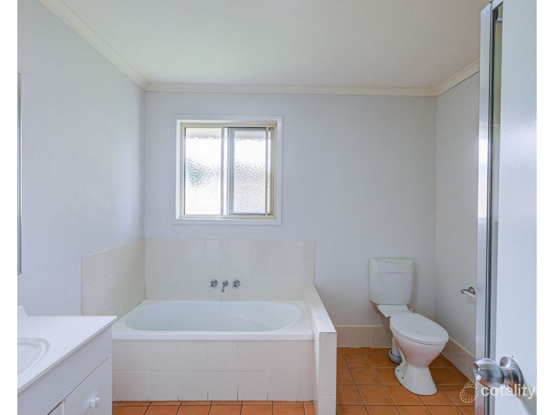 22 Santa Isobel Boulevard, Pacific Pines QLD 4211