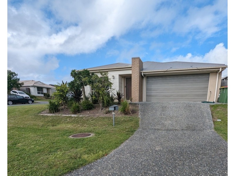 77 Woodrose Circuit, Pimpama QLD 4209