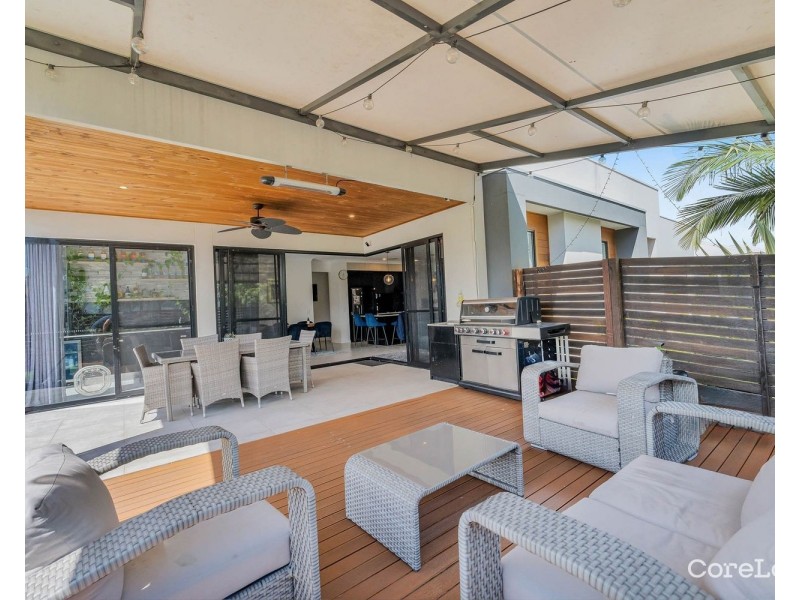 17 Wyperfield Circuit, Pimpama QLD 4209