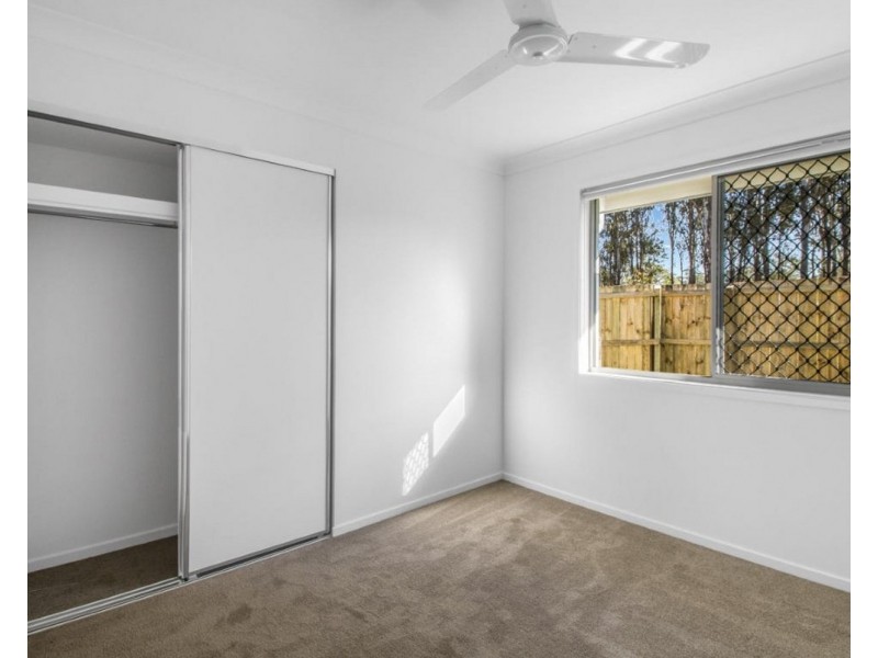 12 Janet Street, Walloon QLD 4306