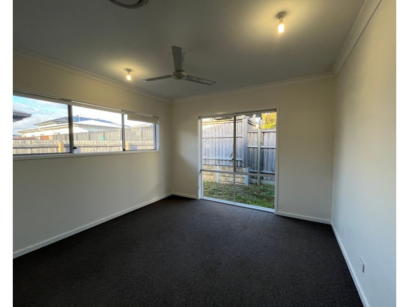 28 Girtin Circuit, Pimpama QLD 4209