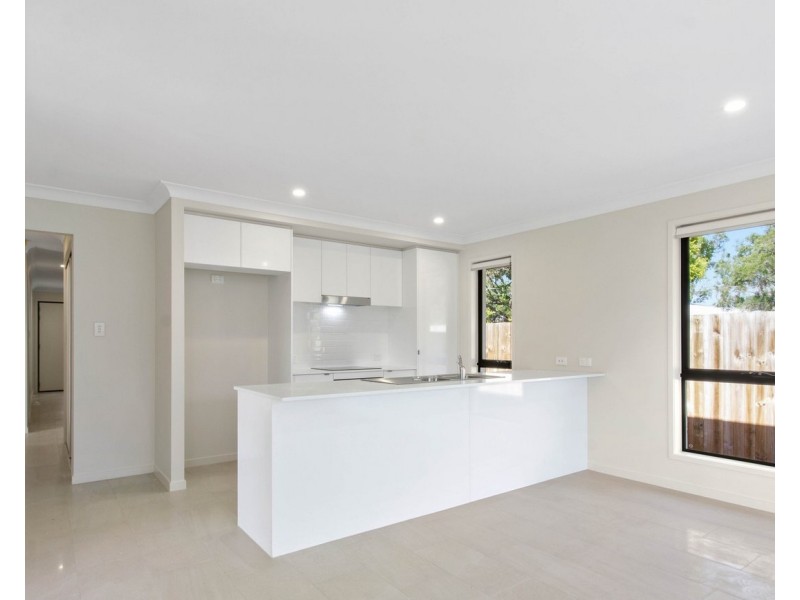 27 Prestwood Street, Logan Reserve QLD 4133