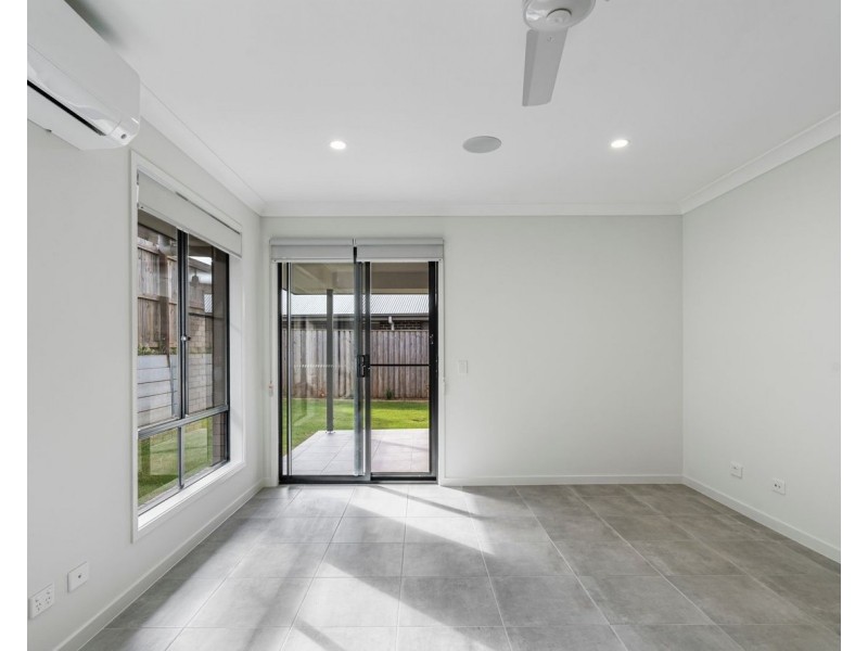 1/48 Herbst Drive, Bahrs Scrub QLD 4207