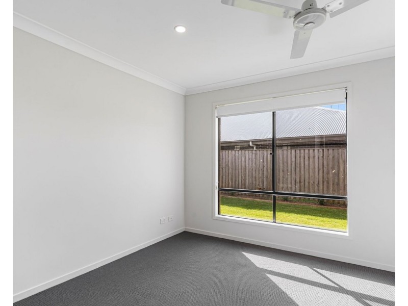 1/48 Herbst Drive, Bahrs Scrub QLD 4207