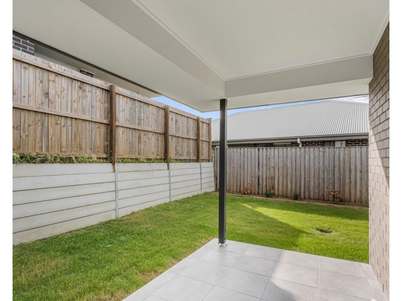1/48 Herbst Drive, Bahrs Scrub QLD 4207