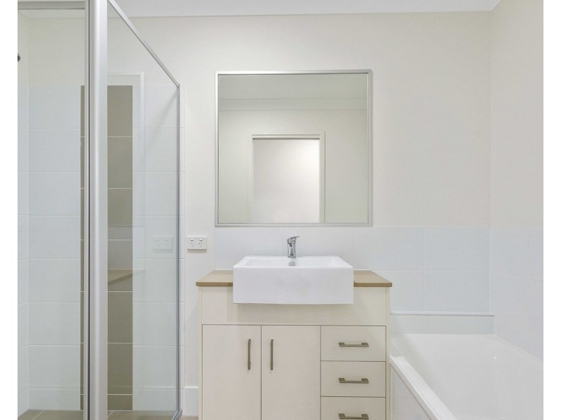 1/27 Monash Road, Loganlea QLD 4131