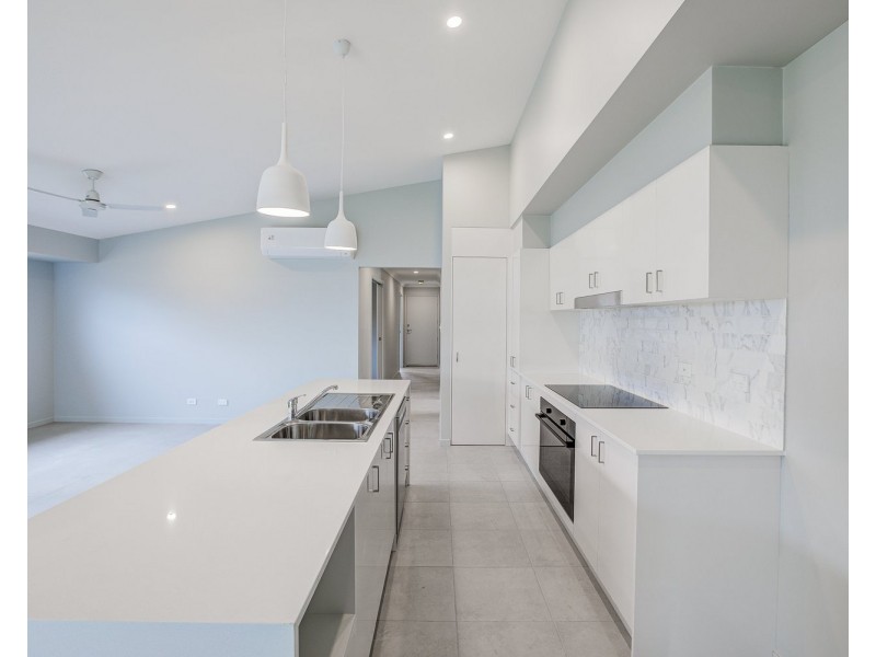 14 Saint Marks Street, Logan Reserve QLD 4133