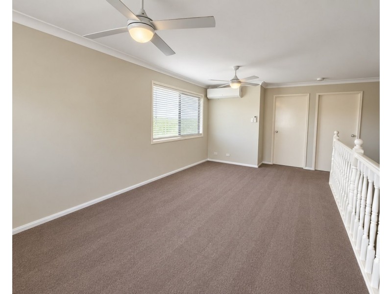 6 Peckham Court, Pacific Pines QLD 4211