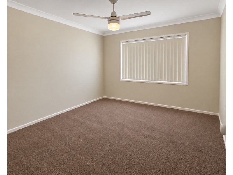 6 Peckham Court, Pacific Pines QLD 4211