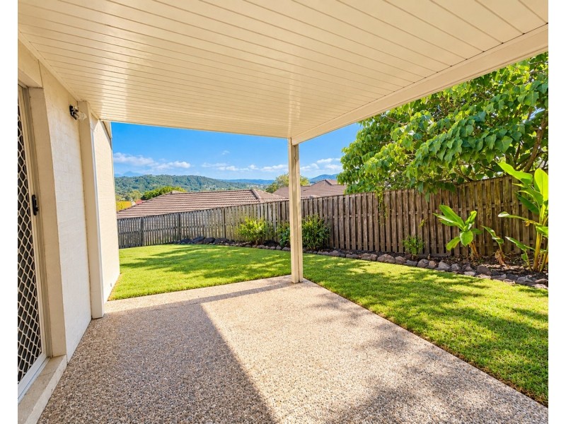 6 Peckham Court, Pacific Pines QLD 4211