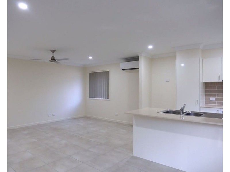 49 Chrome Drive, Pimpama QLD 4209