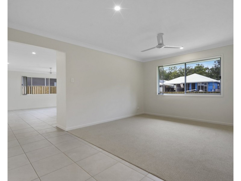 29 Beautiful Boulevard, Morayfield QLD 4506