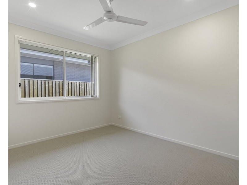 29 Beautiful Boulevard, Morayfield QLD 4506