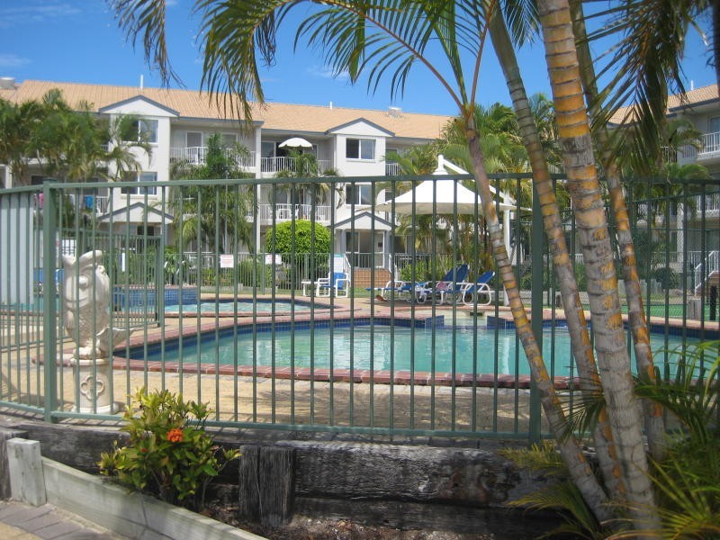 Biggera Waters QLD 4216