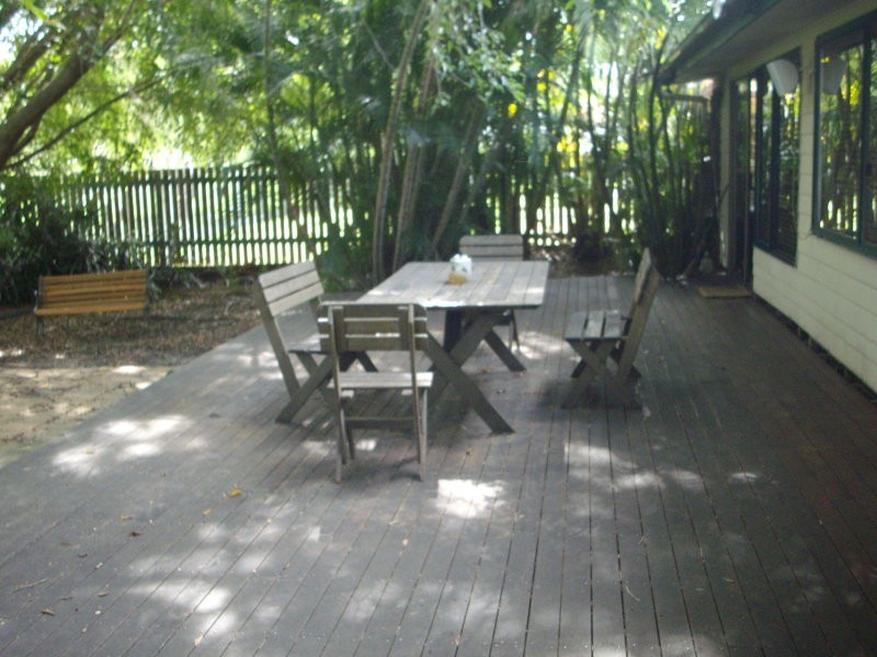 12 Chuter Ave, Southport QLD 4215