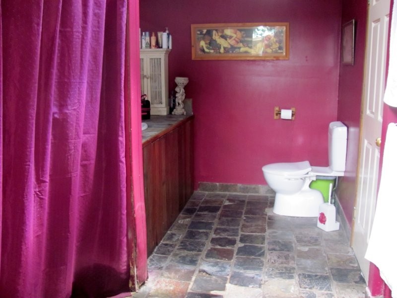 12 Chuter Ave, Southport QLD 4215