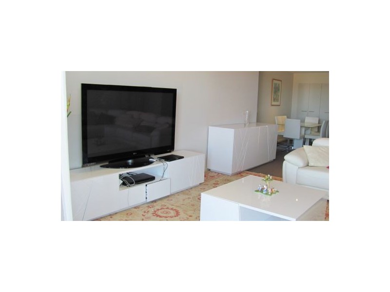 2 Activa, Hope Island QLD 4212