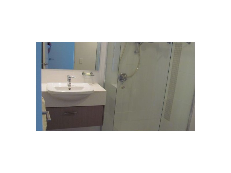 2 Activa, Hope Island QLD 4212