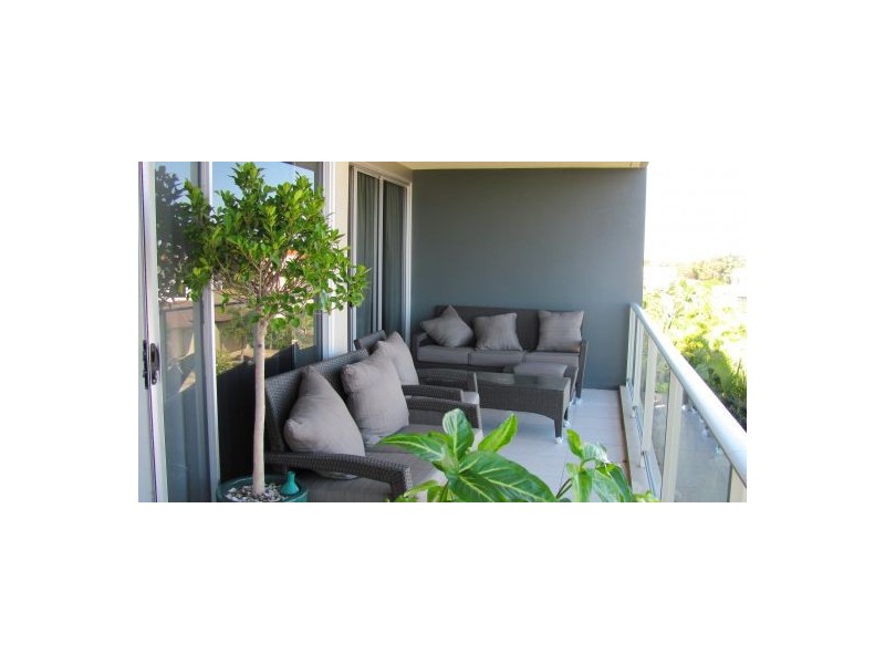 2 Activa, Hope Island QLD 4212