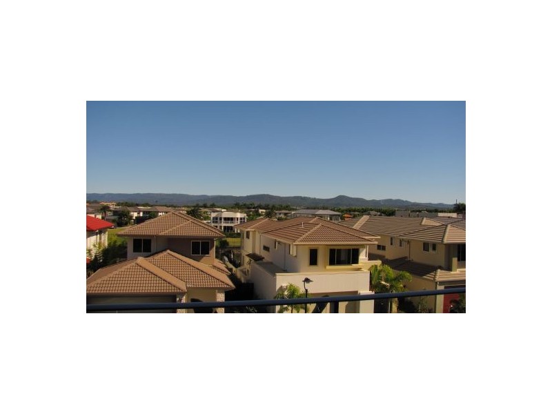 2 Activa, Hope Island QLD 4212