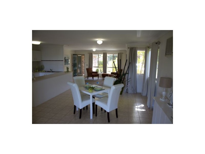 1 Doyalson Place, Helensvale QLD 4212