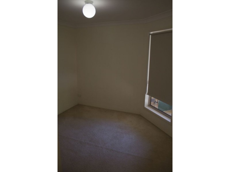 1 Doyalson Place, Helensvale QLD 4212