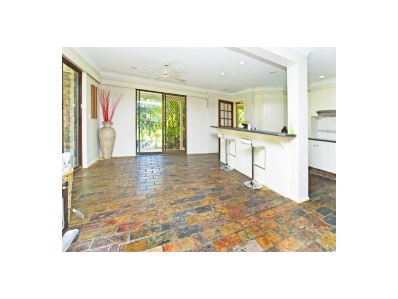 Wongawallan QLD 4210