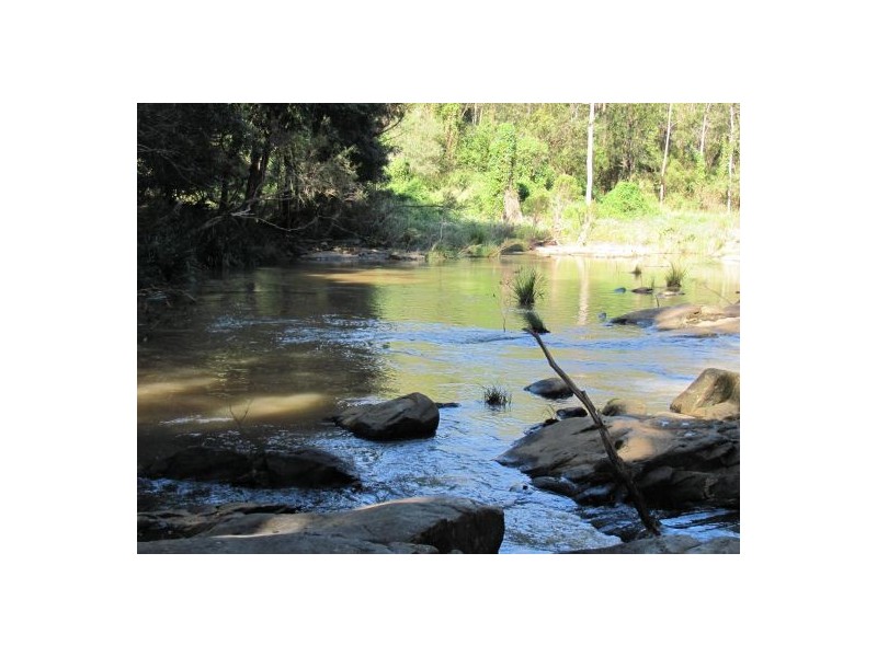 Wongawallan QLD 4210