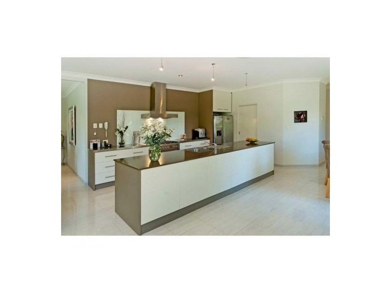 Hope Island QLD 4212