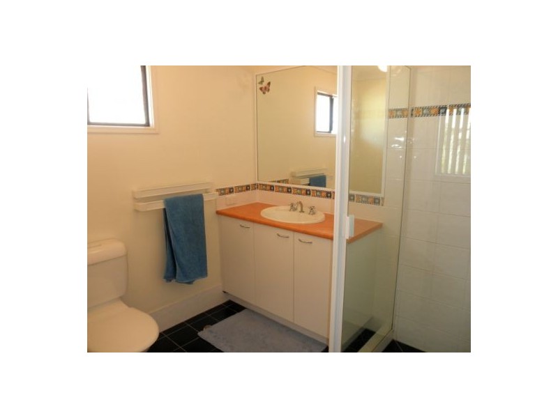 17 Bluetail Cres, Upper Coomera QLD 4209