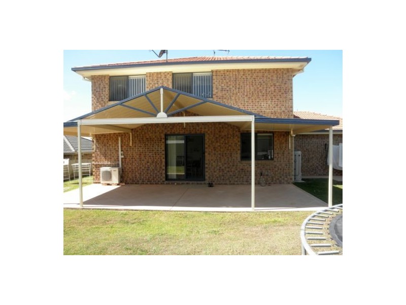 17 Bluetail Cres, Upper Coomera QLD 4209