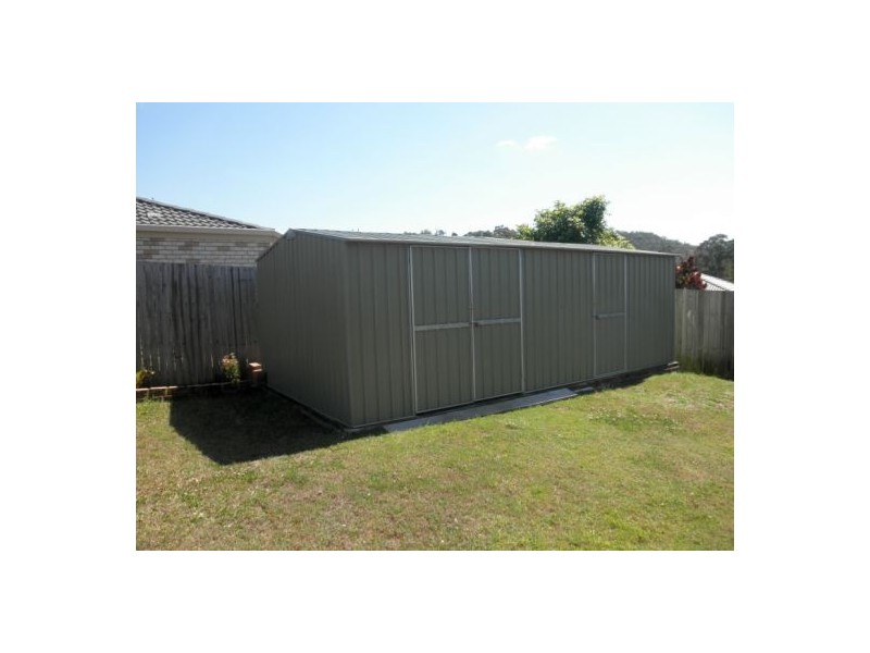 17 Bluetail Cres, Upper Coomera QLD 4209