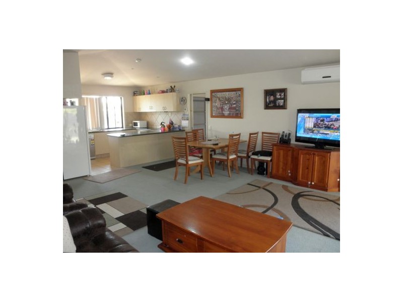 5 Nilkare Crt, Upper Coomera QLD 4209