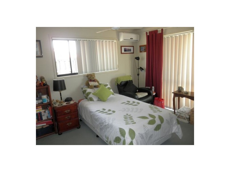 5 Nilkare Crt, Upper Coomera QLD 4209