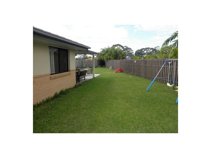 5 Nilkare Crt, Upper Coomera QLD 4209