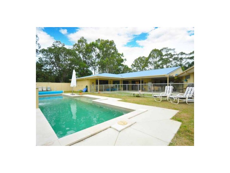 64 Worongary Road, Worongary QLD 4213